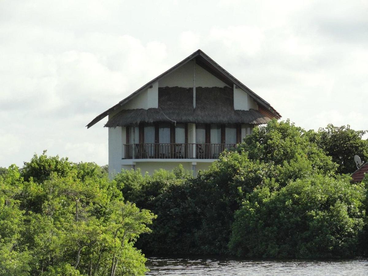 Giman Free Beach Resort Passikudah Экстерьер фото